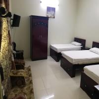 3 Beds Room 